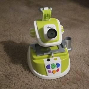 Toddler microscope
